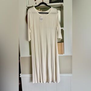 DONATED ITEM - Elegant Cream Midi Dress